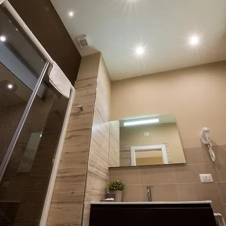 ゲストハウス Le Dimore Del Re 4*